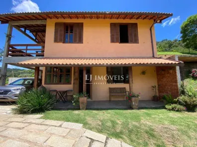 Fazenda / Sítio / Chácara com 4 Quartos à venda, 450m² no Pedro do Rio, Petrópolis