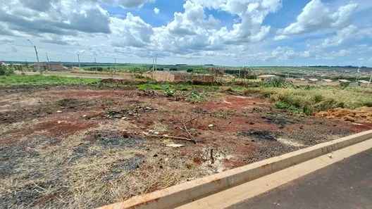 Terreno / Lote / Condomínio à venda, 160m² no , Cravinhos