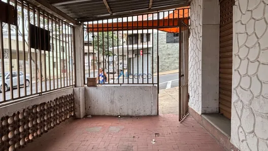 Loja / Salão / Ponto Comercial à venda, 64m² no Manoel Honório, Juiz de Fora