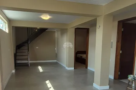Fazenda / Sítio / Chácara com 3 Quartos à venda, 200m² no Cachoeira, São José dos Pinhais