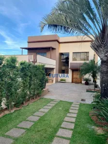 Casa com 4 Quartos à venda, 311m² no Setor Habitacional Jardim Botânico, Brasília