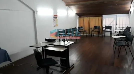 Loja / Salão / Ponto Comercial à venda, 95m² no Porto Novo, Saquarema
