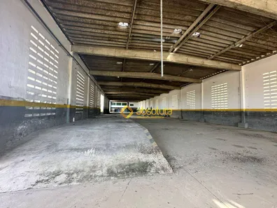 Galpão / Depósito / Armazém para alugar, 3000m² no Areias, Recife