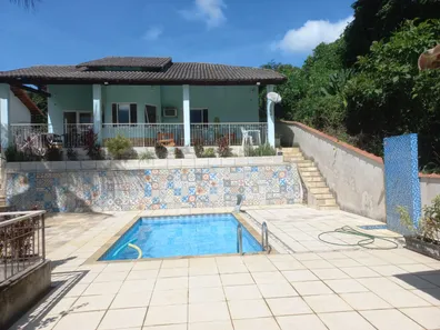 Casa de Condomínio com 2 Quartos para alugar, 120m² no Limoeiro, Guapimirim