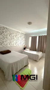Casa de Condomínio com 3 Quartos à venda, 2483m² no , Hidrolândia