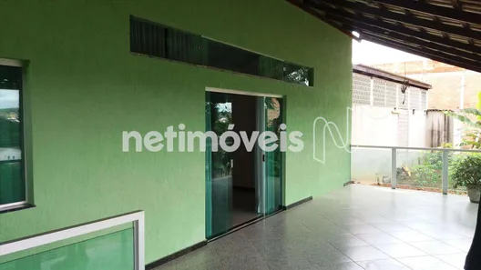 Fazenda / Sítio / Chácara com 5 Quartos à venda, 1200m² no Vale das Acácias, Ribeirão das Neves