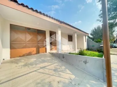Casa com 2 Quartos à venda, 101m² no Tancredo Neves, Santa Maria