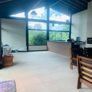 Sobrado com 3 Quartos à venda, 400m² no Fazenda da Ilha, Embu-Guaçu