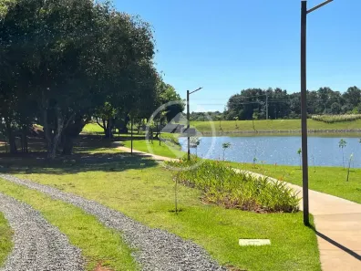 Terreno / Lote / Condomínio à venda, 279m² no Parqville Quaresmeira, Trindade