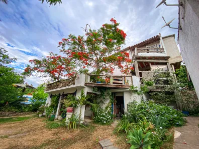 Hotel / Motel / Pousada com 22 Quartos à venda, 2400m² no Monte Alto, Arraial do Cabo