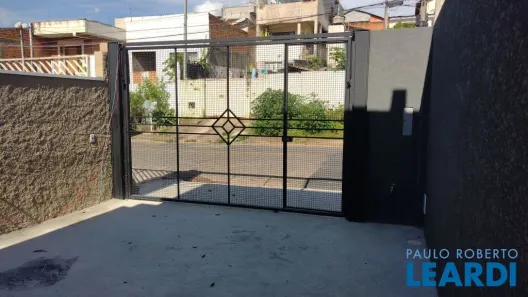 Sobrado com 2 Quartos à venda, 77m² no Jardim Maristela II, Atibaia