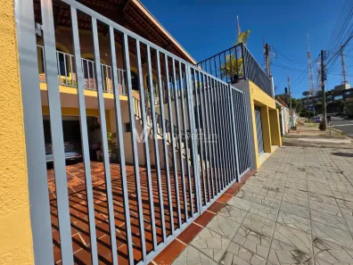 Sobrado com 3 Quartos à venda, 244m² no Jardim São Vicente, Campinas