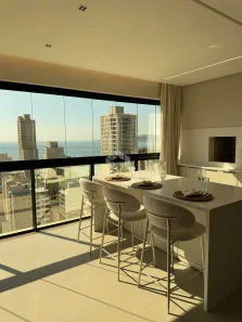 Apartamento com 3 Quartos à venda, 137m² no Meia Praia, Itapema