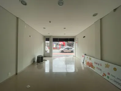 Conjunto Comercial / Sala para alugar, 75m² no Centro, Jaraguá do Sul