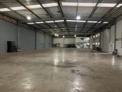 Galpão / Depósito / Armazém à venda, 2200m² no Jardim Canadá, Nova Lima