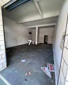 Loja / Salão / Ponto Comercial à venda, 104m² no Liberdade, Resende