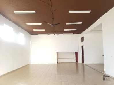 Loja / Salão / Ponto Comercial para alugar, 50m² no Chácara Braz Miraglia, Jaú