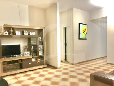 Casa com 4 Quartos à venda, 250m² no Salgado Filho, Aracaju