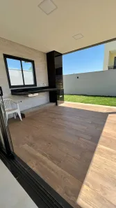 Sobrado com 3 Quartos à venda, 200m² no Jardins Porto, Senador Canedo
