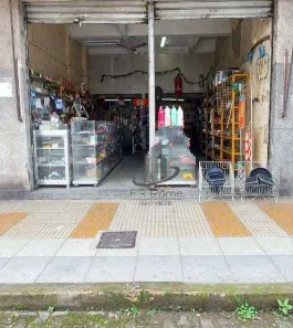 Loja / Salão / Ponto Comercial à venda, 500m² no Conforto, Volta Redonda