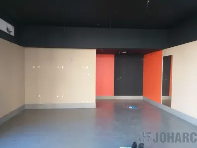 Loja / Salão / Ponto Comercial para alugar, 55m² no Centro, Apucarana