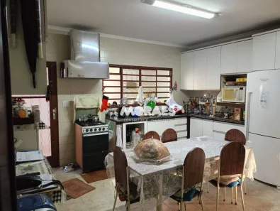 Casa com 3 Quartos à venda, 310m² no Núcleo Residencial Presidente Geisel, Bauru