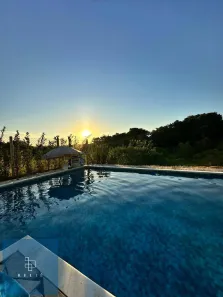 Fazenda / Sítio / Chácara com 4 Quartos à venda, 800m² no , Mairinque