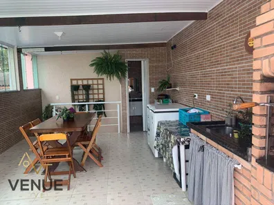 Sobrado com 3 Quartos à venda, 164m² no Jardim Alto Alegre (São Rafael), São Paulo