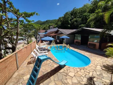 Casa com 4 Quartos à venda, 600m² no Gravatá, Penha
