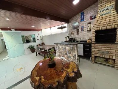 Sobrado com 3 Quartos à venda, 125m² no Laranjeiras, Caieiras
