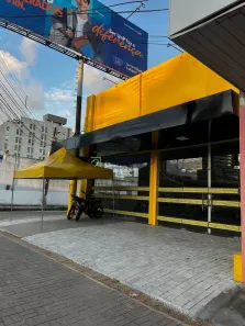 Loja / Salão / Ponto Comercial à venda, 250m² no Lagoa Nova, Natal