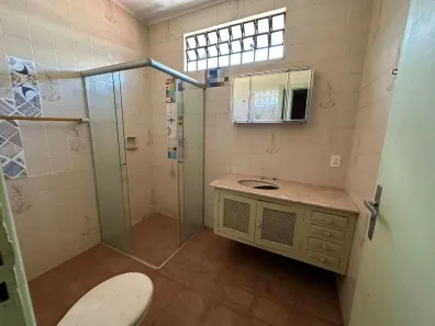 Sobrado com 3 Quartos para alugar, 163m² no Vila Mendonça, Araçatuba