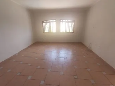 Casa com 3 Quartos para alugar, 140m² no Parque São Jorge, Campinas