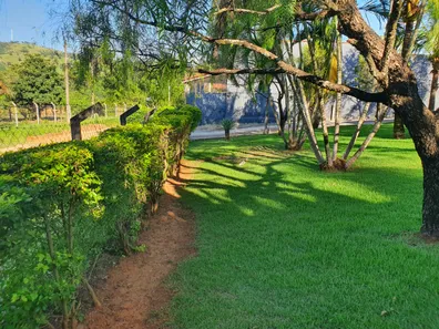 Fazenda / Sítio / Chácara com 2 Quartos à venda, 110m² no Núcleo Urbano Bom Jardim, Jaguariúna