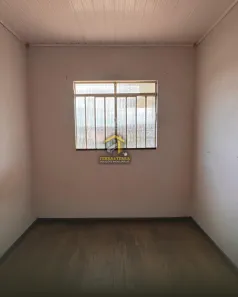 Casa com 2 Quartos para alugar, 10m² no Socomim, Telêmaco Borba