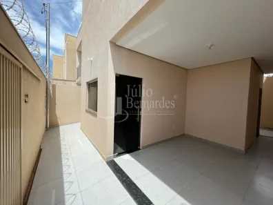 Casa com 3 Quartos para alugar, 85m² no Jardim Primavera, Montes Claros