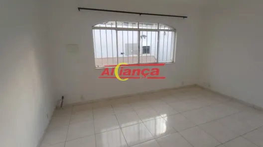 Casa com 2 Quartos para alugar, 100m² no Jardim Aliança, Guarulhos