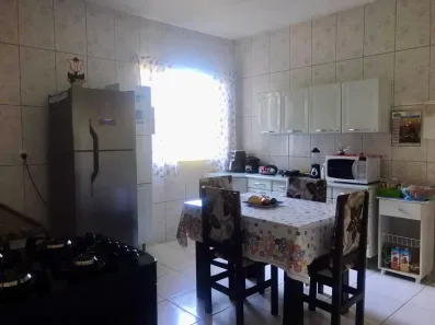 Casa de Condomínio com 3 Quartos à venda, 197m² no Caneca Fina, Guapimirim