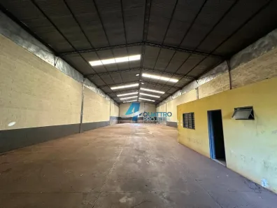 Galpão / Depósito / Armazém para alugar, 900m² no Jardim Ana Eliza, Cambé