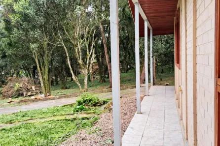 Fazenda / Sítio / Chácara com 3 Quartos à venda, 96m² no , Tijucas do Sul