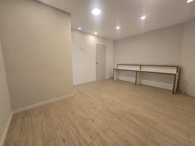 Loja / Salão / Ponto Comercial à venda, 70m² no Tirol, Natal