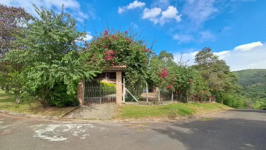 Casa de Condomínio com 2 Quartos à venda, 5000m² no Recanto dos Pássaros, Alumínio