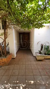 Conjunto Comercial / Sala com 3 Quartos para alugar, 453m² no Centro, Araraquara