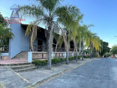 Loja / Salão / Ponto Comercial à venda, 450m² no Sapucaia, Montes Claros