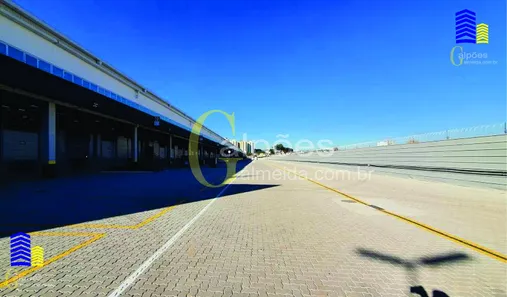 Galpão / Depósito / Armazém para alugar, 1910m² no Padroeira, Osasco