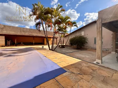 Casa de Condomínio com 4 Quartos à venda, 493m² no Região dos Lagos, Brasília