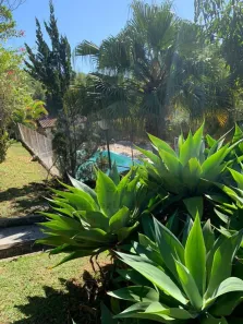 Fazenda / Sítio / Chácara com 3 Quartos à venda, 258m² no Chácaras Lidia, Embu das Artes
