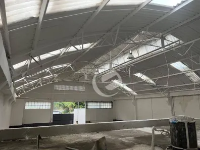 Galpão / Depósito / Armazém para venda ou aluguel, 3700m² no Campestre, Santo André