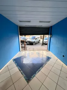 Casa Comercial com 1 Quarto para alugar, 14m² no Aterrado, Volta Redonda