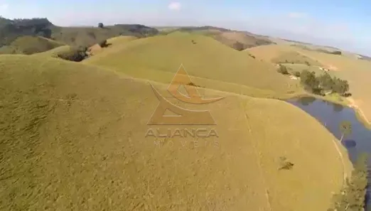 Fazenda / Sítio / Chácara com 10 Quartos à venda, 1452000m² no Vila Galvão, Caçapava